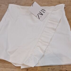 New Zara White Ruffle‎ Skort Kids 11/12=Wom XS/S Shorts Skirt Party Event